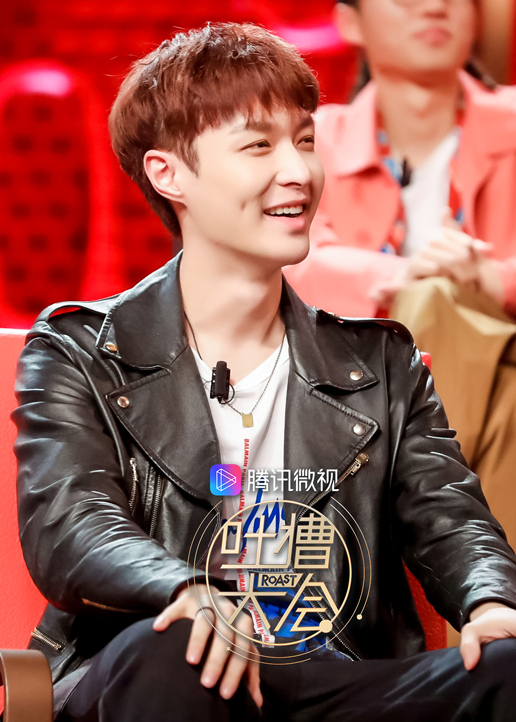 吐槽大会吃瓜版}